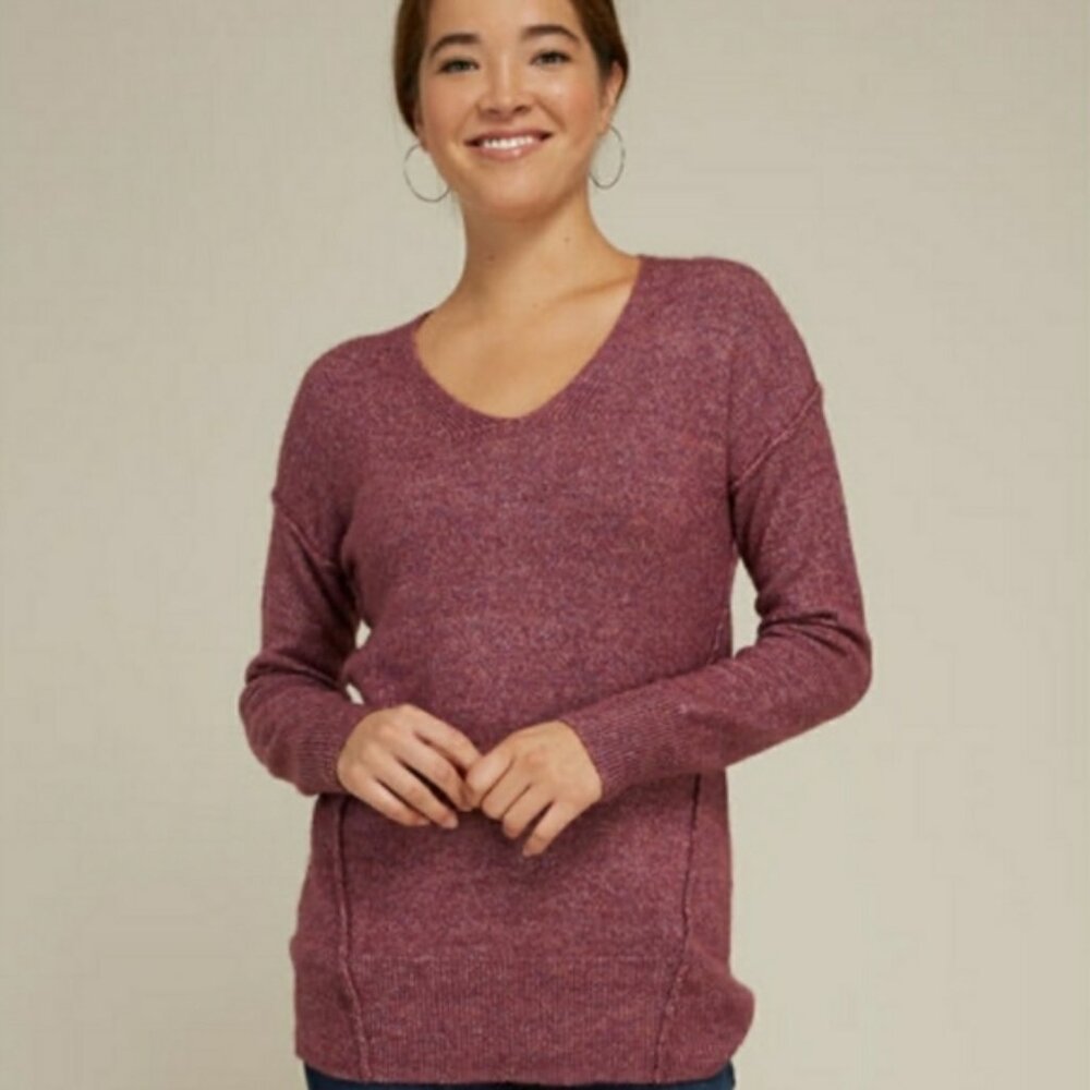 Kismet Sydney xsmall mauve pink purple keyhole back long v neck sweater